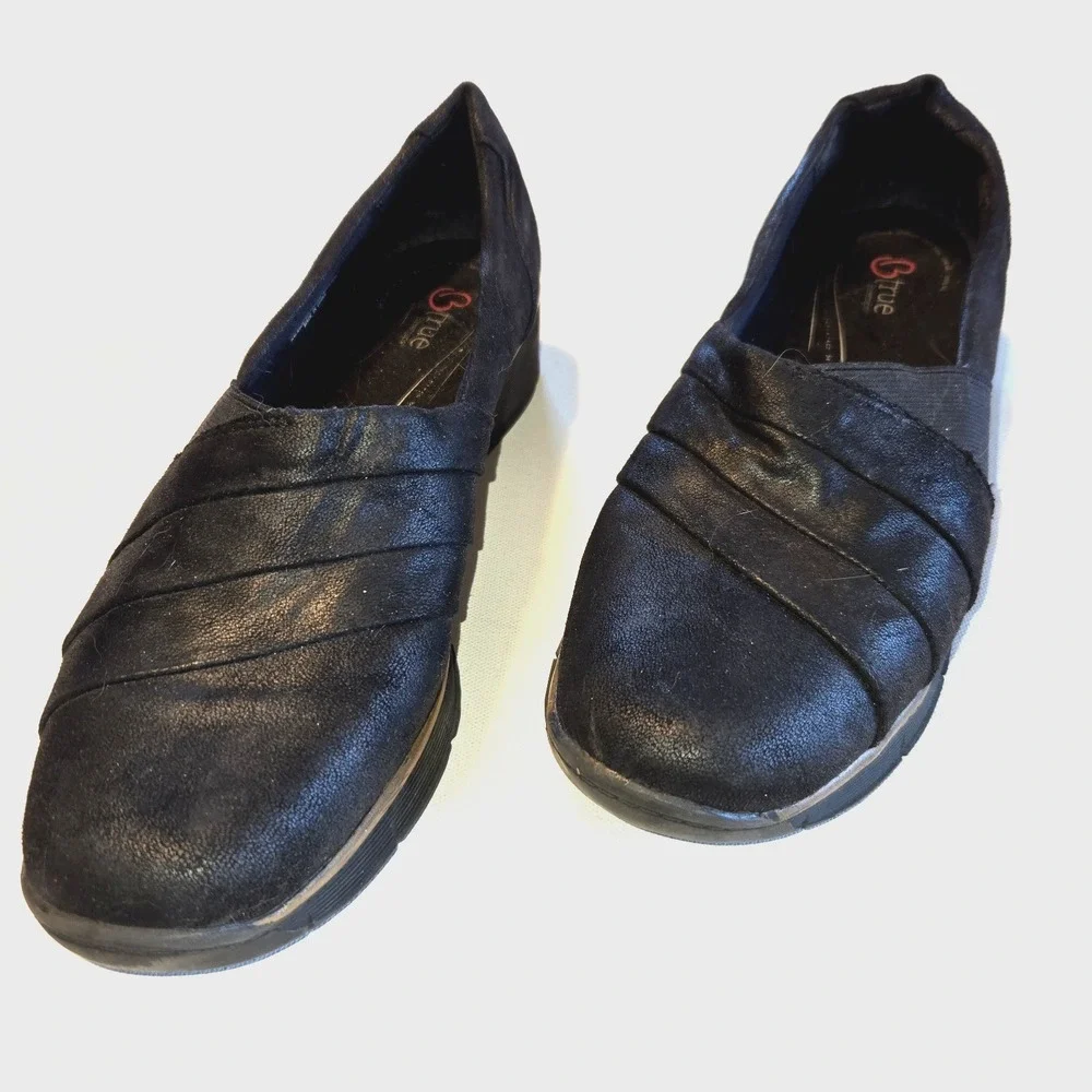 True Baretraps Gisela Black Low Wedge Slip‎ On Comfort Womens Loafer Shoe 9